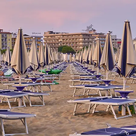 Apartamento Cozy In Modern - Beahost Bibione