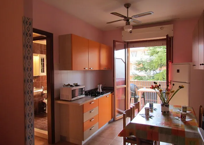 Cozy In A Modern Apartment *